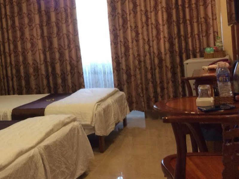 Huong Sen Hotel Cao Lãnh Exterior foto